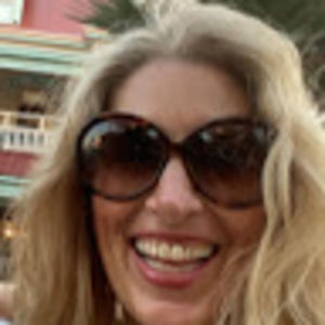 Meet your Posher, Molly